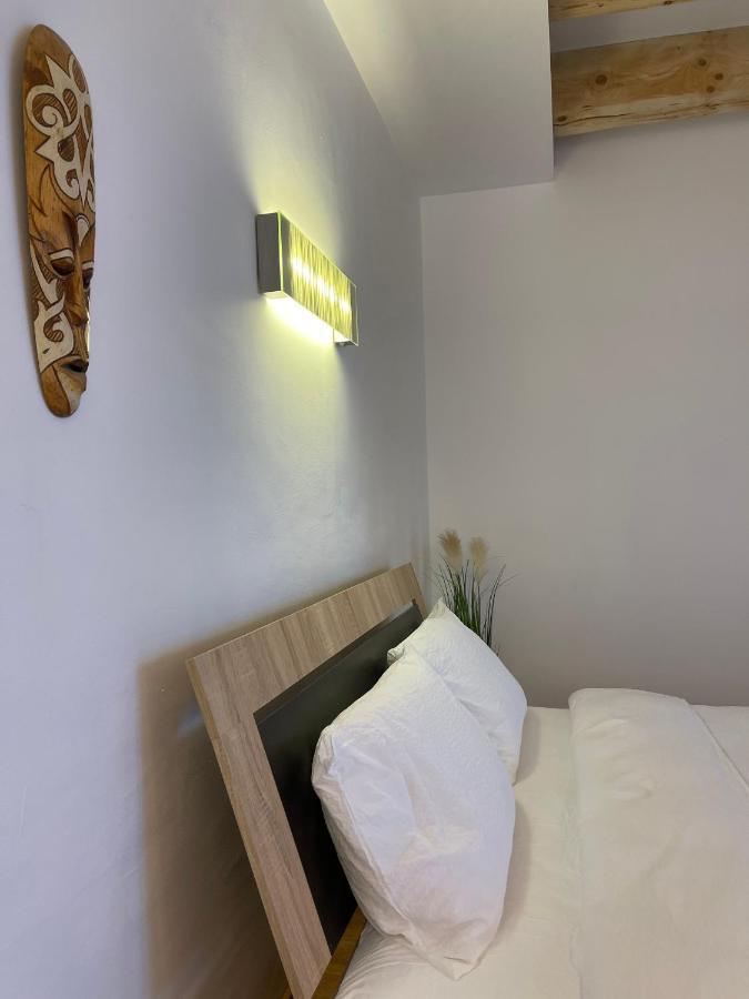 Savoya4 Old City Center Self Checkin Workspacestudio Timisoara Esterno foto